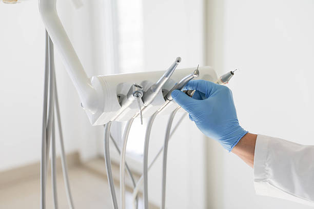 24/7 Emergency Tooth Extraction experts in Saunders Lake, OR